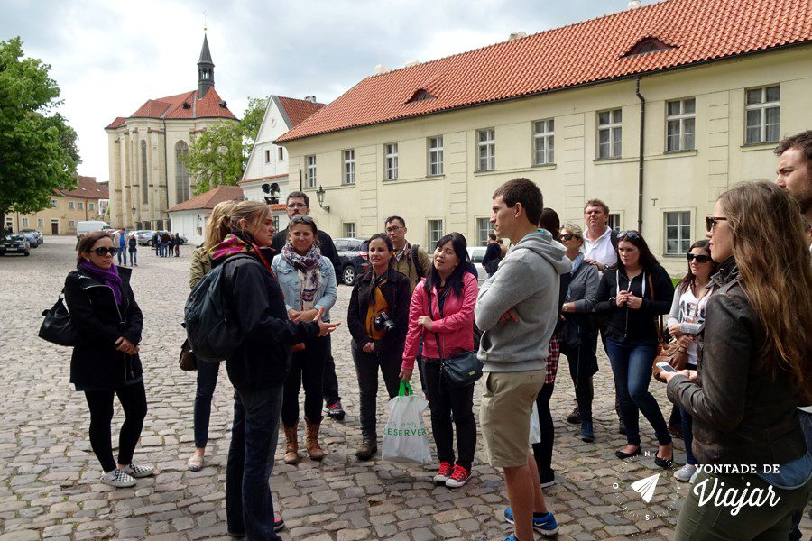 Free walking tour na Europa - guia no Castelo de Praga