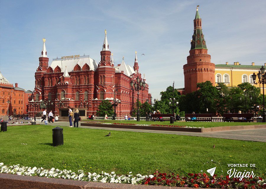 Dicas de fotografia de viagem - Jardins de Alexandrovski em Moscou na Russia