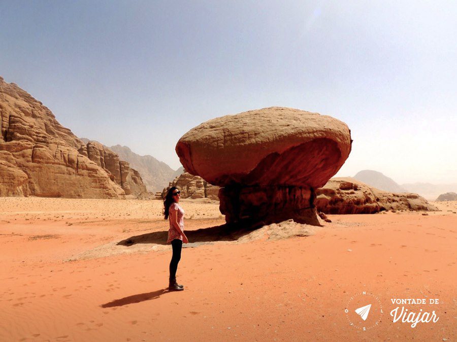 Jordania - Mushroom Stone no deserto de Wadi Rum